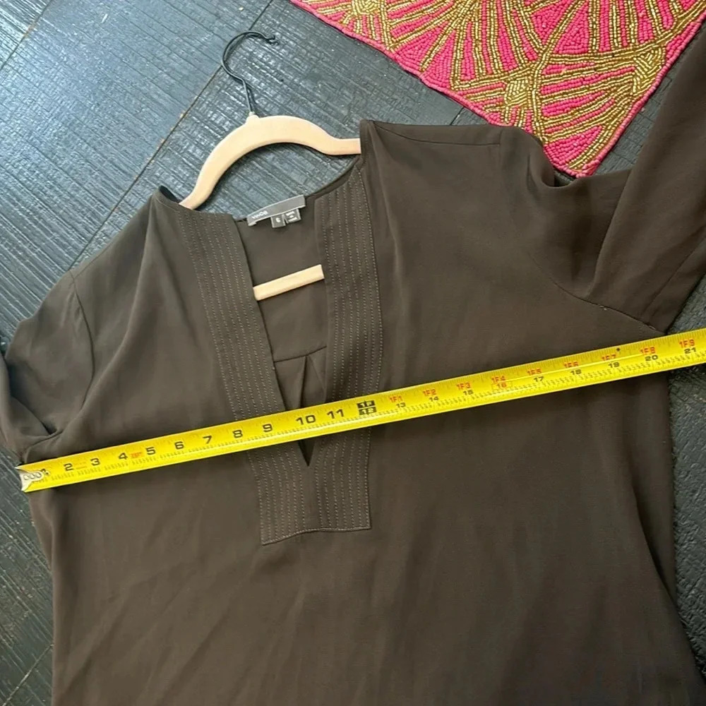 Vince Split V-Neck Silk Popover Long sleeve Silk Blouse Tunic Top size 6 - Picture 10 of 10